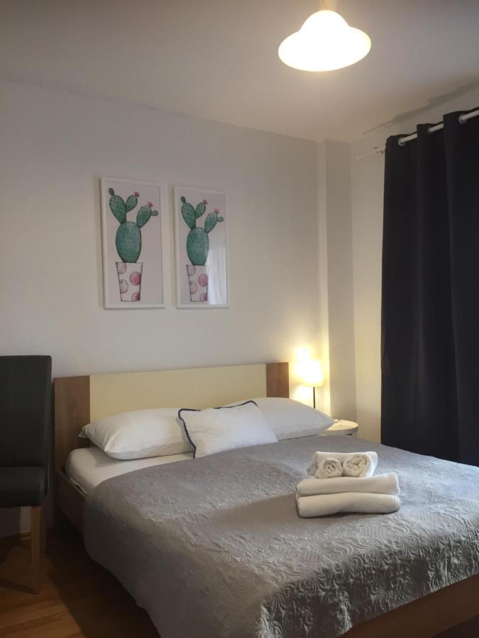 Apartments Mare プナト エクステリア 写真